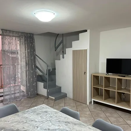 Domus Carolina 度假居 庞贝